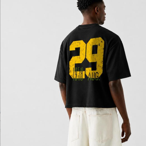Retro Varsity T-Shirt/Sweatshirt/Hoodie – Minimal Number Graphic Oversized Sweatshirt