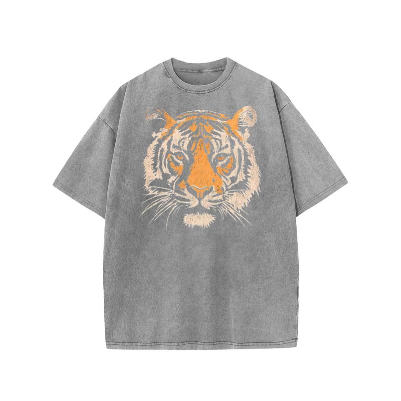 Vintage Tiger Graphic Hoodie/T-Shirt, Retro Wildlife Pullover Sweatshirt for Men & Women