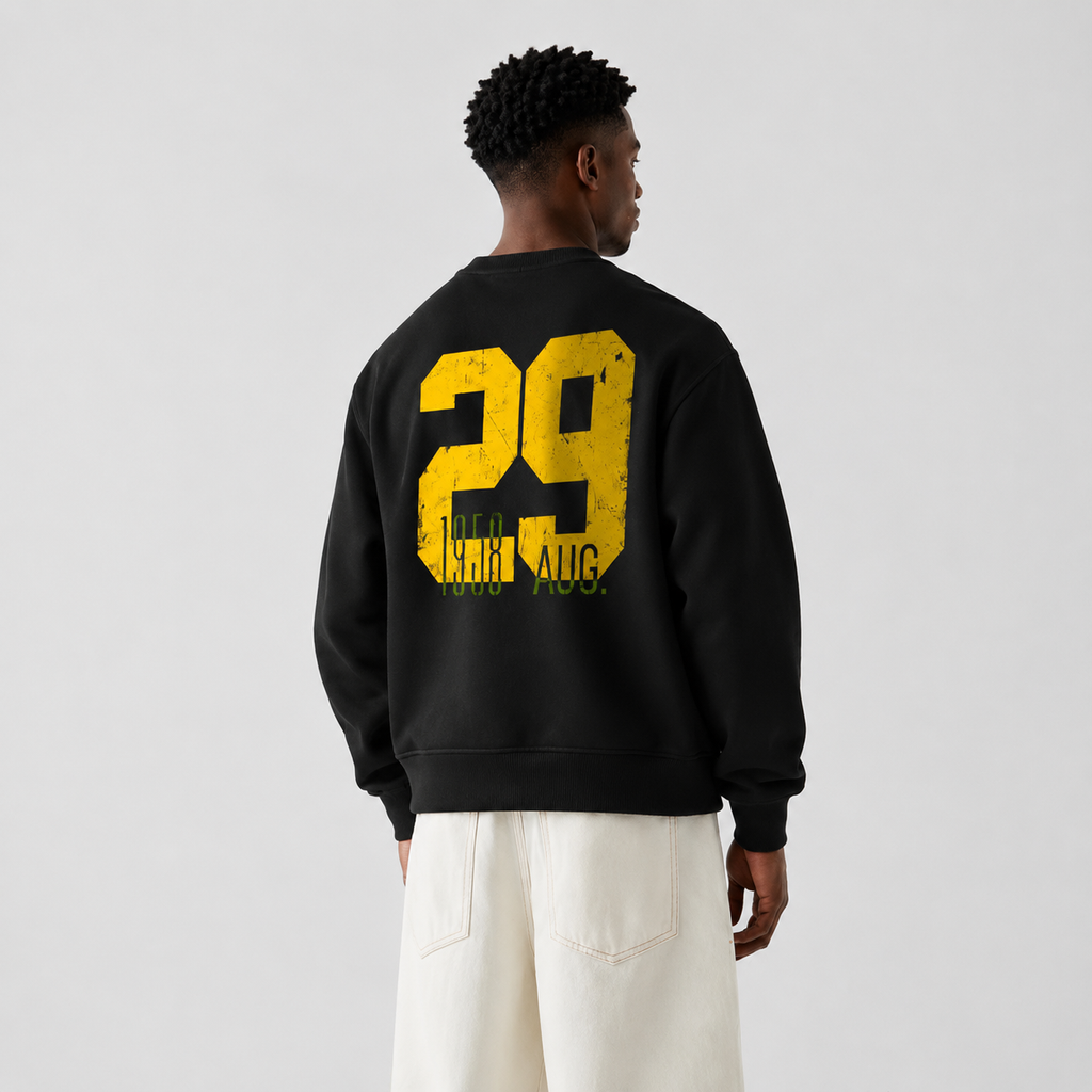 Retro Varsity T-Shirt/Sweatshirt/Hoodie – Minimal Number Graphic Oversized Sweatshirt