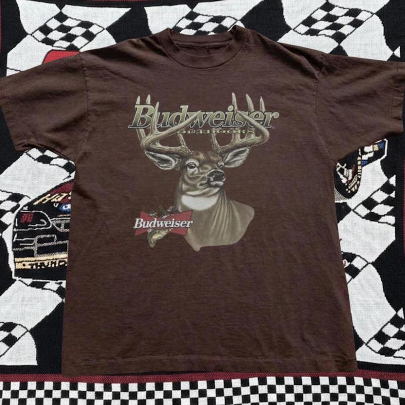 Vintage Budweiser Deer Graphic T-Shirt/Sweatshirt/Hoodie – Retro Americana Brown Western Tee